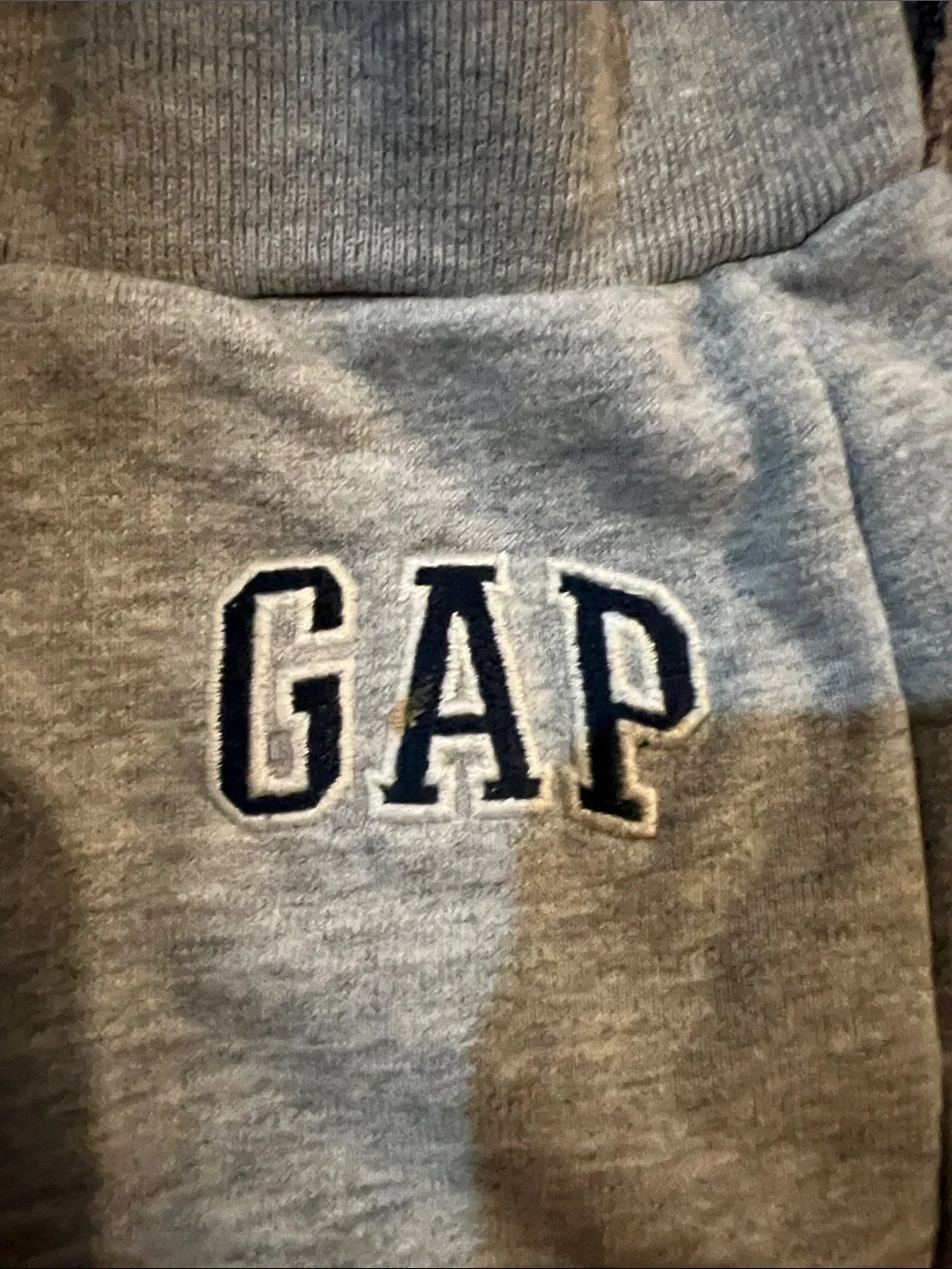 GAP soft heathered